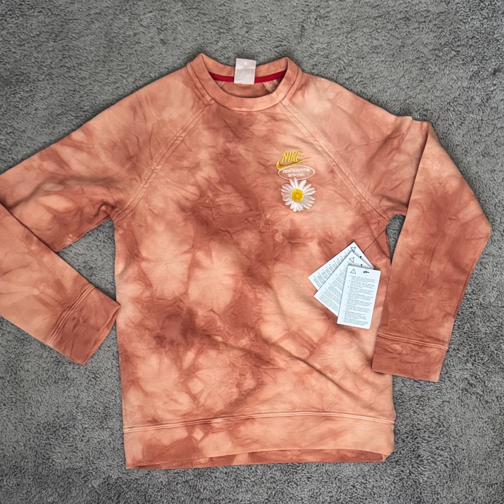 Nike Tie-Dye Sweatshirt with Daisy  Embroidery